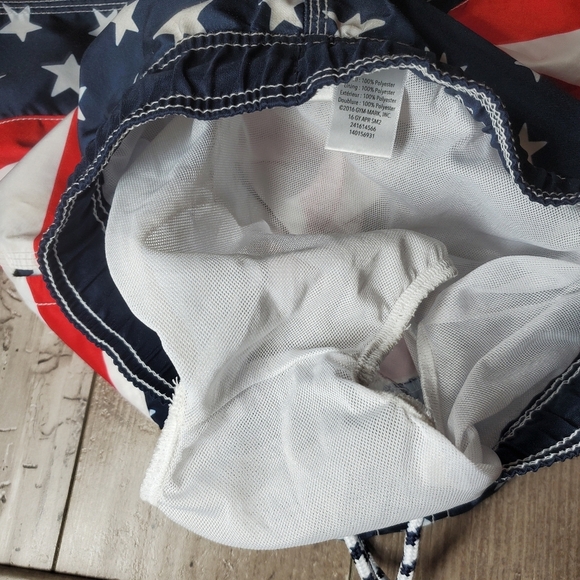 Gymboree Boys Red White & Blue Stars & Stripes Patriotic Flag Print Swim Trunks - Picture 5 of 12